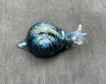 Small Resin Snail Figurine - Firework