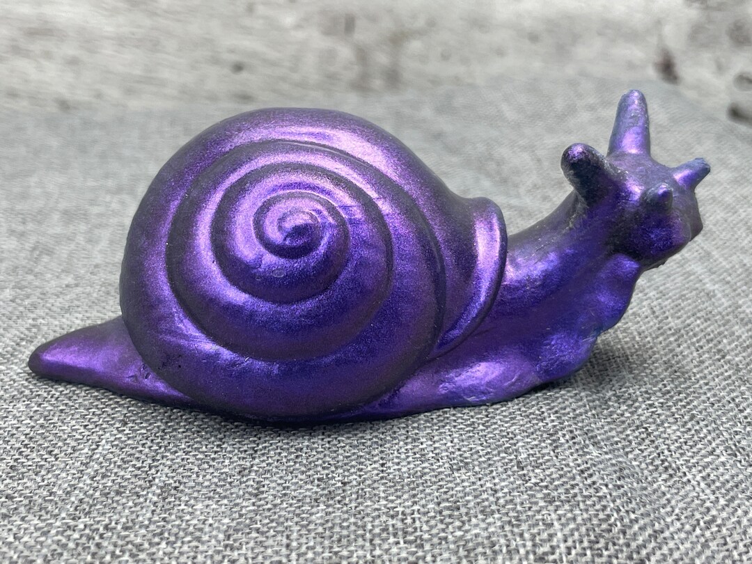 Large Resin Snail Figurine - Color Change - Etsy