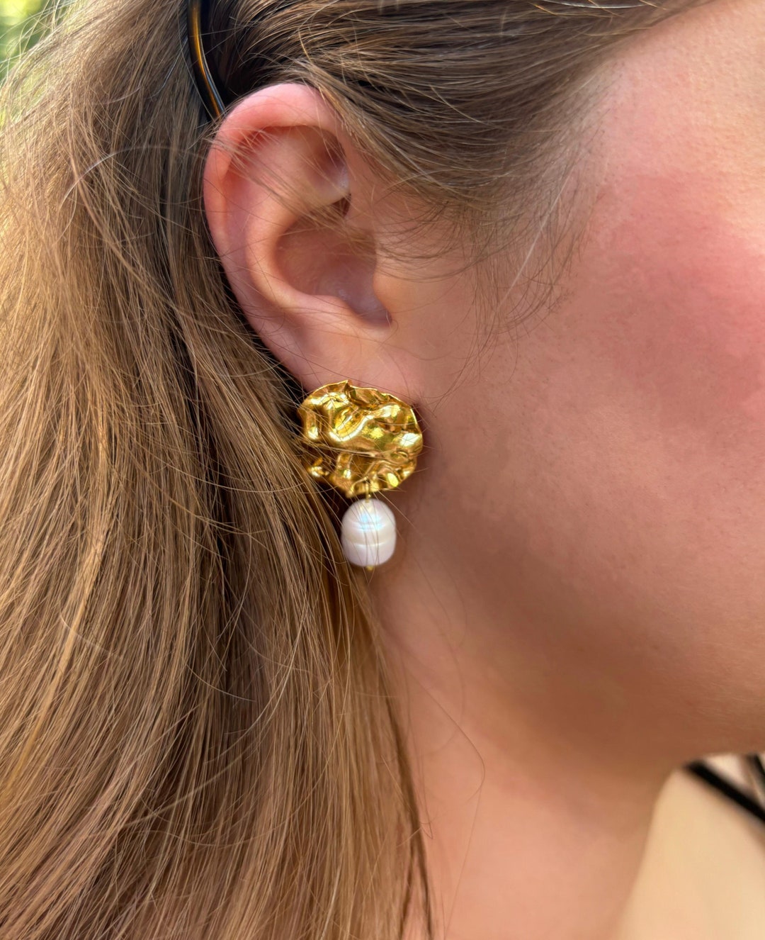 Artsy Earrings - Pearl main image 0
