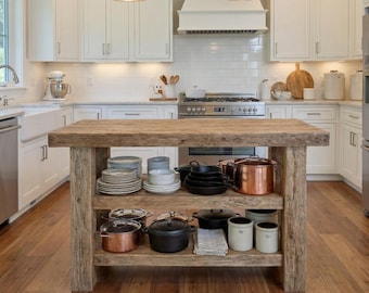 Isla de cocina de borde vivo hecha a mano: estilo rústico de granja con espacio de almacenamiento