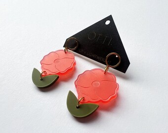 Botanical-Inspired Lightweight Acrylic Earring: Petite Poppy