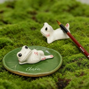 Personalized Handmade Ceramic Frog Pen Holder,Calligraphy Pen Holder,Desktop Companion,Artist Gifts,Ceramic Watercolor Pen Holder