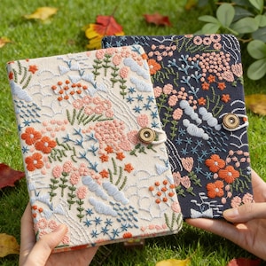 Anteckningsbok med broderat blompapper, blomdagbok i bomullstyg, linjerad anteckningsbok i A5/A6, estetisk anteckningsbok med vilda blommor, present till henne