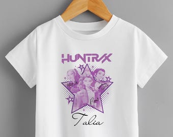 HUNTRX Graphic T-Shirt – Signed Anime Style Girl Group Design – Fan Merch Tee