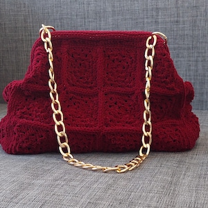 Burgunder Oma Quadrat Wildleder Tasche mit geheimen Metallrahmen, gehäkelte Clutch Tasche, luxuriöse handgemachte Wolkentasche, Geschenk für sie, Geschenk für Freunde