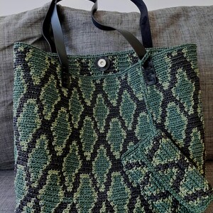 Handmade Straw Weekend Bag: Snakeskin Looking Raffia Beach Bag image 8