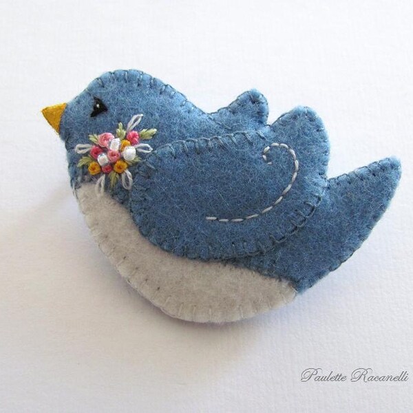 Felt Pin / Blue Bird Pin / Felt brooch