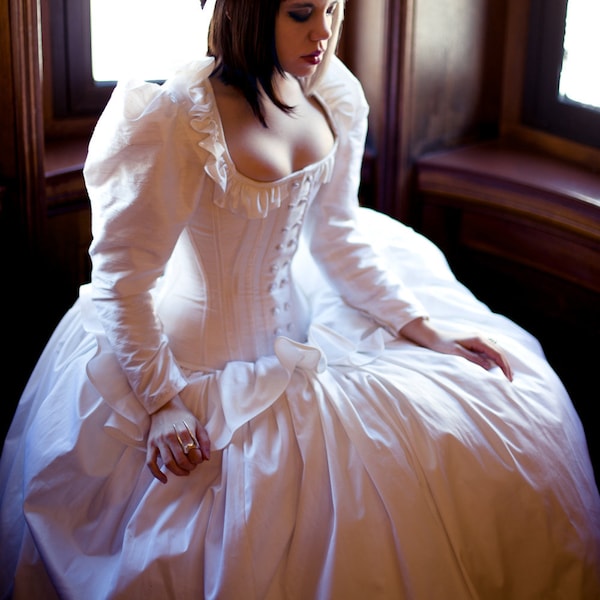 Long Sleeve Steampunk Wedding Dress Alternative Corset Gown Victorian BallGown Fairytale Modest Custom Petite to Plus size