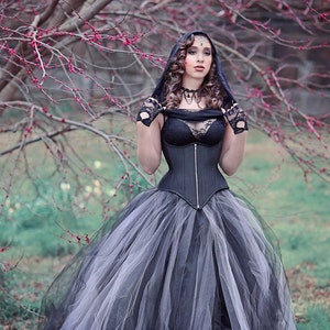 Gothic Tulle Wedding Skirt Two Toned Long Petticoat Wedding Cosplay ...