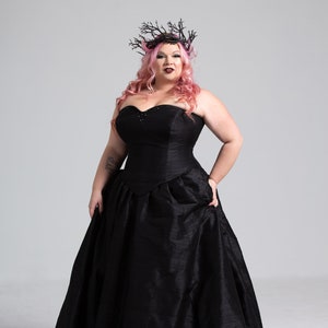 Gothic Black Princess Wedding Dress Fae Queen Mab Plus Size Alternative Gown Dark Masquerade Ensemble Custom to Order Add on Pieces image 2