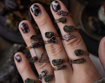 Moldavite Copper Ring: Adjustable Magical Leaf Design