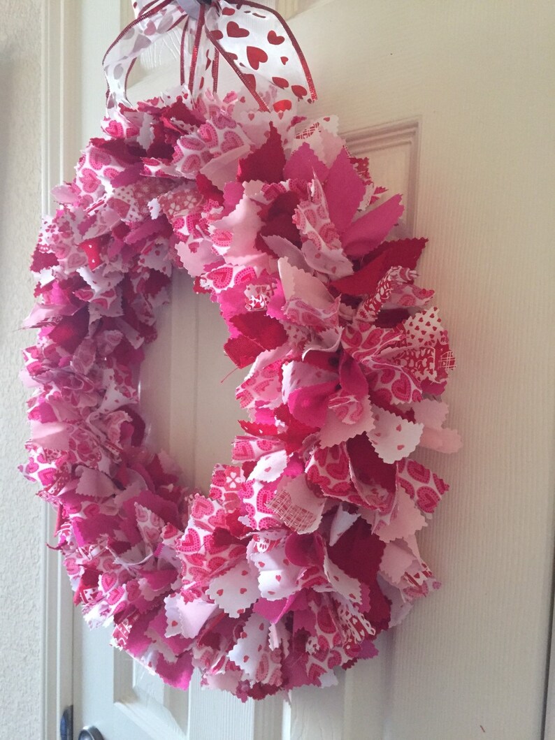 Valentines Day Rag Tie Wreath | Etsy