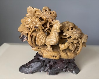 Vintage Soapstone Asian Elder Figurine: Hand Carved Chinese