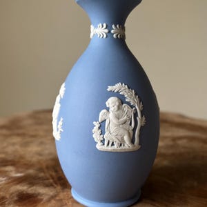 Wedgwood blue vase - Etsy 日本