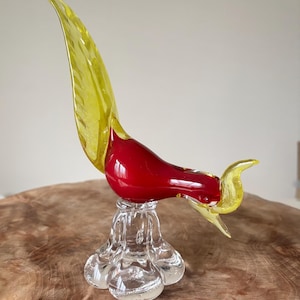Pretty Vintage c1950 Murano Red & Green Glass Pheasant Figurine Ornament. 22cm Tall, UV Reactive Glow Manganese.