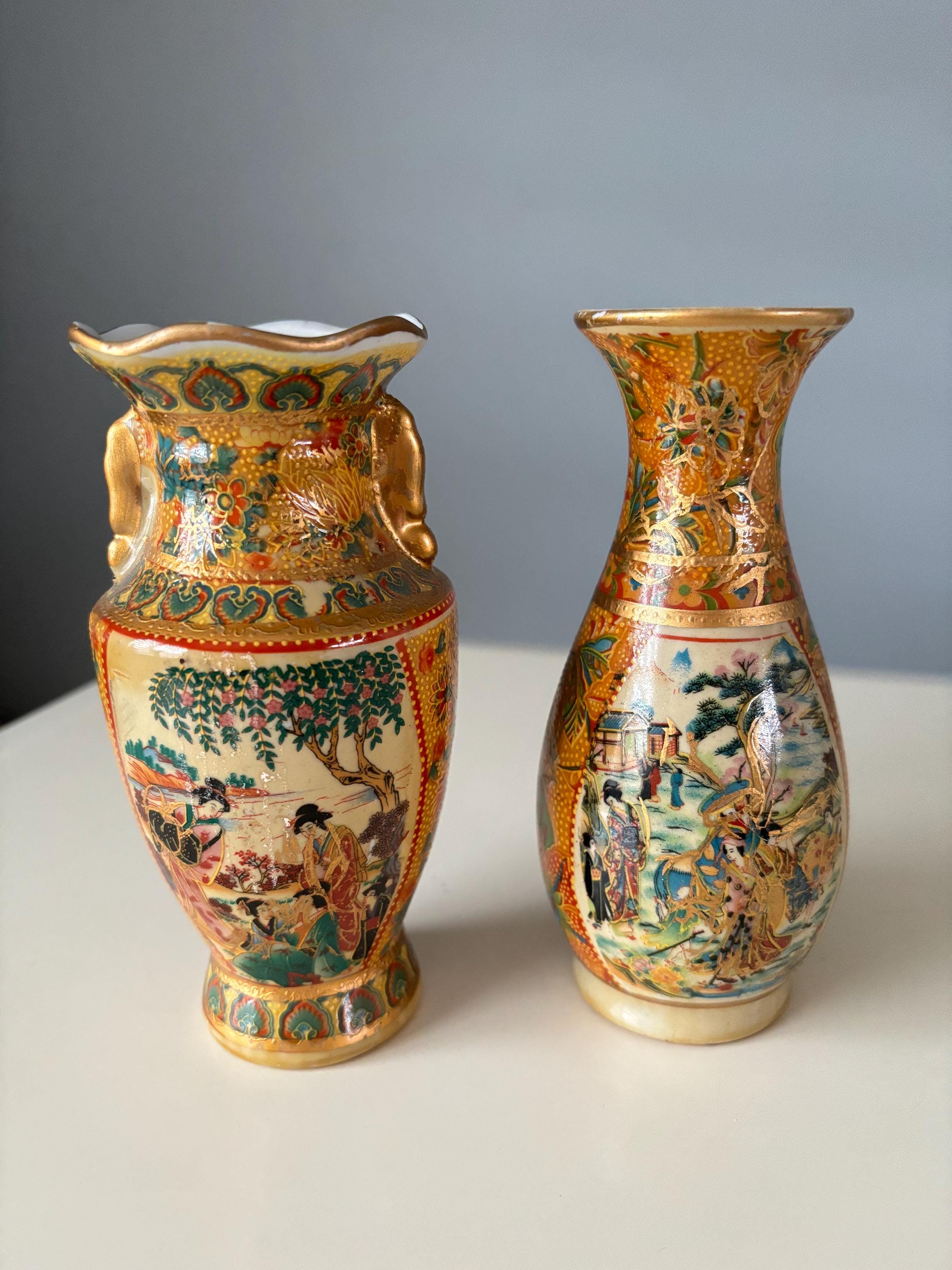 美しいヴィンテージゴールド鍍金の日本製薩摩焼のカラフルな装飾東洋