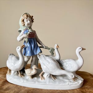 German Carl Scheidig Porcelain Figurine of Geese - Etsy