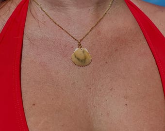 Collar de concha de vieira España