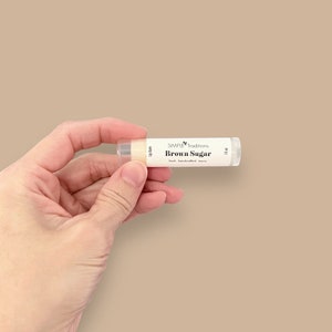 Lippenbalsem met bruine suiker bijenwas: ambachtelijke lipverzorging