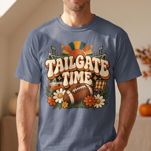 Retro Tailgate Time T-Shirt, Groovy Game Day Shirt, Vintage Football Season Tee, Cute Fall Tailgating Graphic Tee, Football Mom Gameday Gift