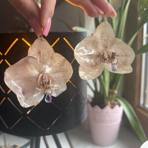 Beige Purple Polka Dot Orchid Earrings 18k Gold Variation 3