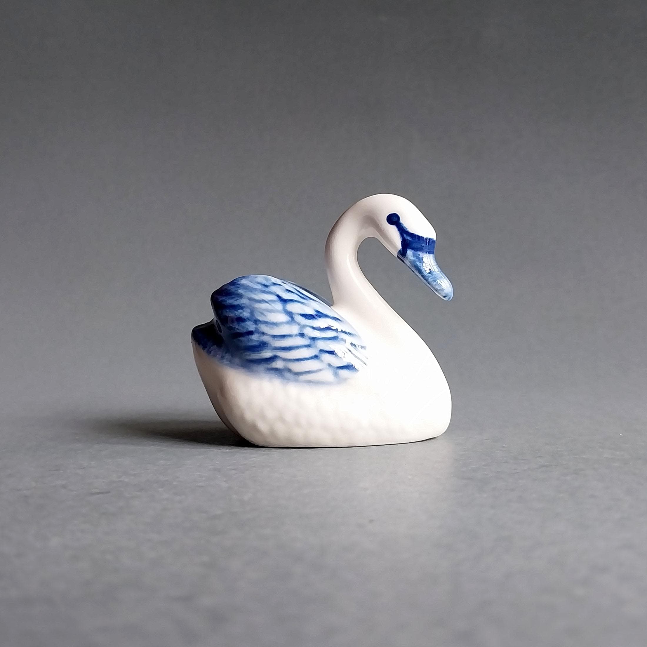 【美品】スワン　白鳥　天然石　彫刻　インテリア　置物　工芸品　美術品　A1394 美品】スワン 白鳥 天然石 彫刻 インテリア 置物 工芸品 美術品