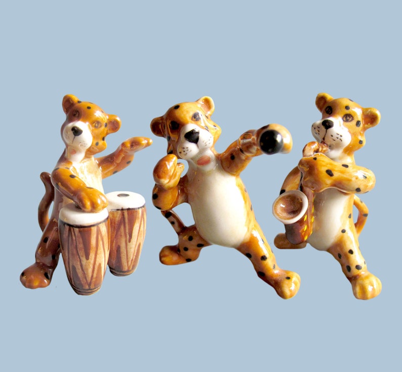 Tiger Playing Drum Musician Instrumentalist Little Animal Miniature Ceramic Figurine Statue Porcelain Figurine Collectible Decor Funny image 2