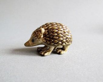 Armadillo Ceramic Porcelain Figurine Miniature Porcupine Figurine Zoo Animal Figurine Countryside Decor Grey Sculpture