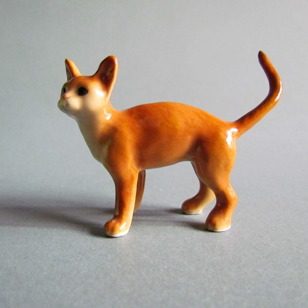 Cat miniature Ceramic Porcelain Animal Figurine Burmese Cat Collectible Decor Tiny Small Pet Statue Gifts Little Kitty Kitten Cuddlydolls