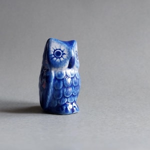 Delft Blue Owls Bird Ceramic Figurine Miniature Porcelain Animal Statue Collectible Decor Night Bird Owl Woodland Gifts Ornament