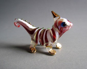 Hand Blown Glass Figurine Gecko Lizard Chameleon Miniature Animal Statue Small Collectible Gift Reptiles Figures Décor Murano White Red