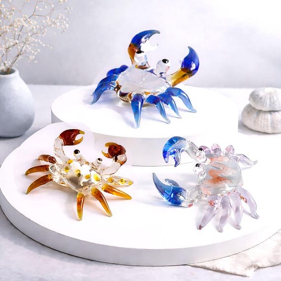 金属製カニの置物 シルバー　金属　古美術　工芸品　骨董品　工芸品　美術品　置物 カニの置物 金属製カニの置物 シルバー 金属 古美術 工芸品 骨董品