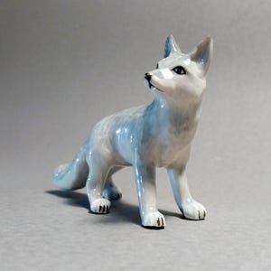Miniature Porcelain Statue Grey Fox Ceramic figurine Woodland Countryside Animals Home Decor Gift for Fox Lovers Silver Fox