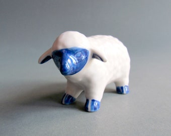 Miniatures Animal Ceramic Figurine Tiny Small collectible Porcelain Decor Statue Gifts Ornament Sheep Figurine White blue Sheep Statue