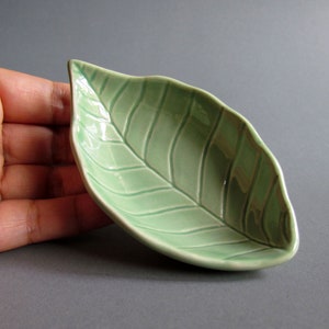 Leaf Small Bowl Ceramic Sauce Snack Dish Serving Plate Tableware Blue Leaf Green Blue Cream CHOOSE image 4