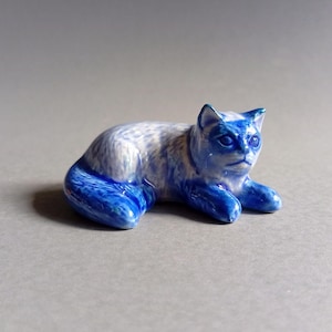 Miniature Ceramic Figurine Cat Figures Statue Porcelain Animal Figurines Gifts Crafts Decor Hand Paint Delft Blue Royal Blue Vintage Holland