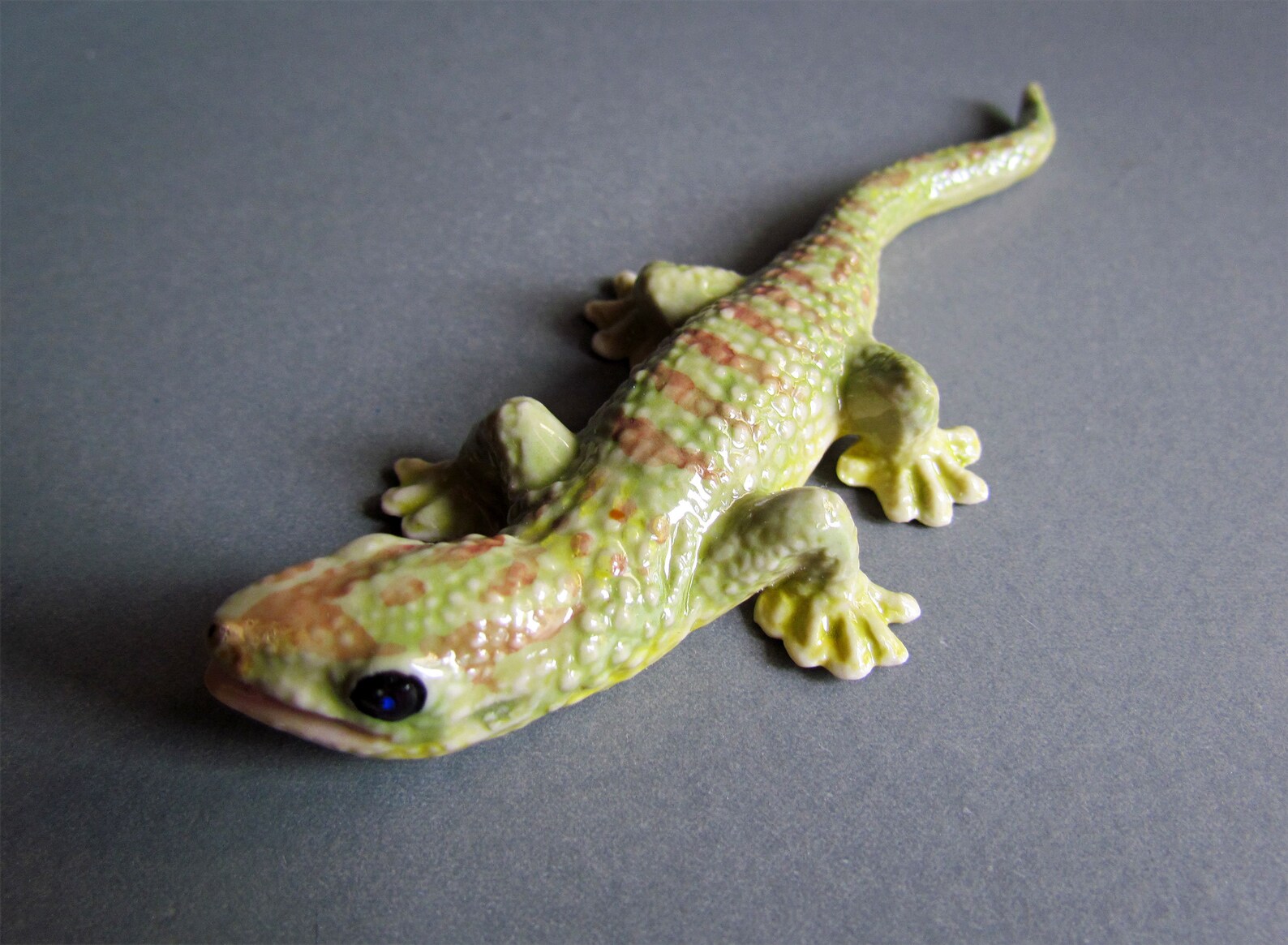 Gecko Miniature Ceramic Porcelain Animal Figurine Lizard Etsy