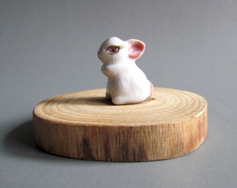 Rabbit, Miniature Animal, Rabbit Ceramic figurine, Ceramic Bunny, Decor, Collectible, Miniature rabbit, gift, White Pink, Tiny Rabbit