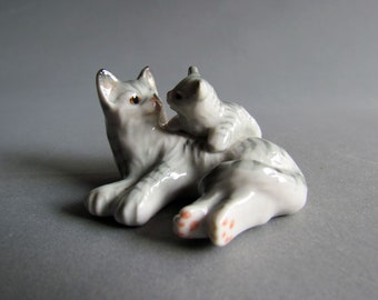 Miniature Ceramic Cats Cat Family Kitty Animal Little Small Grey White Black Stripes Figurine Statue Decor Hand Painted Collectible Mom Baby