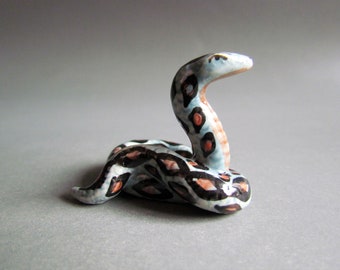 Snake Miniature Ceramic Animal Figurine Snake Porcelain Statue Collectible Gift Sculpture Tiny Snake Figures Reptile Blue Boa Snake