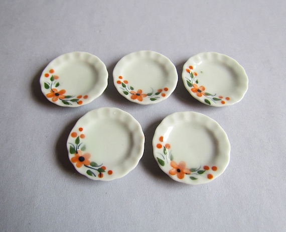 5 Heart Plates Hand Painted Red Flower Dollhouse Miniatures Ceramic Art