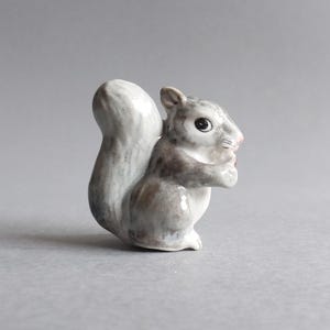 Miniature Ceramic Animal Figurine Grey Squirrel Figurine Holding Acorn Desk Decor