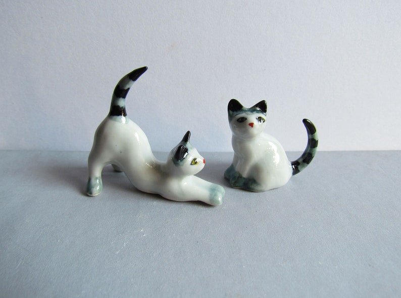 Funny Cat Figurines Collectibles Gray Ceramic Dollhouse Miniatures Animals