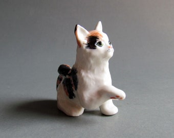 Miniature Figurine Cat Porcelain Calico Kitten Cat Hand Painted Hand Made Gift Animal lover Kids Gift Cute Decor Dollhouse Ceramic Cat