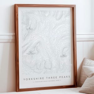 Impression d'art au trait topographique Three Yorkshire Peaks | Carte des contours dessinée à la main du parc national des Yorkshire Dales | Art mural | Impression physique