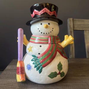 Vintage Snowman Cookie Jar – Hand-Painted Ceramic Christmas Jar – Holiday Kitchen Decor – Whimsical Snowman with Broom & Scarf