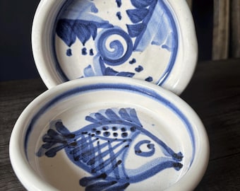 Set of 2 Vintage Lakeside Pottery Canada 5” Stoneware Dishes, Hand Painted Blue Fish Spoon Rest & Small Plate, Niagara Studio Ceramic