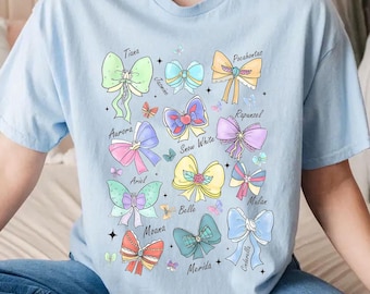 Vintage Coquette Bögen Aquarell Disney Prinzessinnen Shirt, Disney Aurora Ariel Belle Aschenputtel Tiana Tshirt, Disneyland Familienurlaub 2026