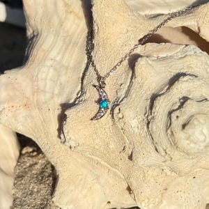 Dainty Crescent Moon with Tiny Blue Opal Stone, Moon Necklace, Crescent Jewelry, Minimalist Celestial Moon Necklace 925 Sterling Silver