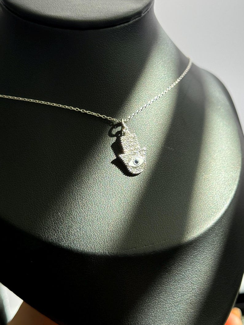 925 Sterling Silver Hamsa Hand Necklace With Blue Evil Eye Stone